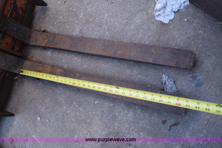 image for item BO9580 Crown WT-110-5 material handler