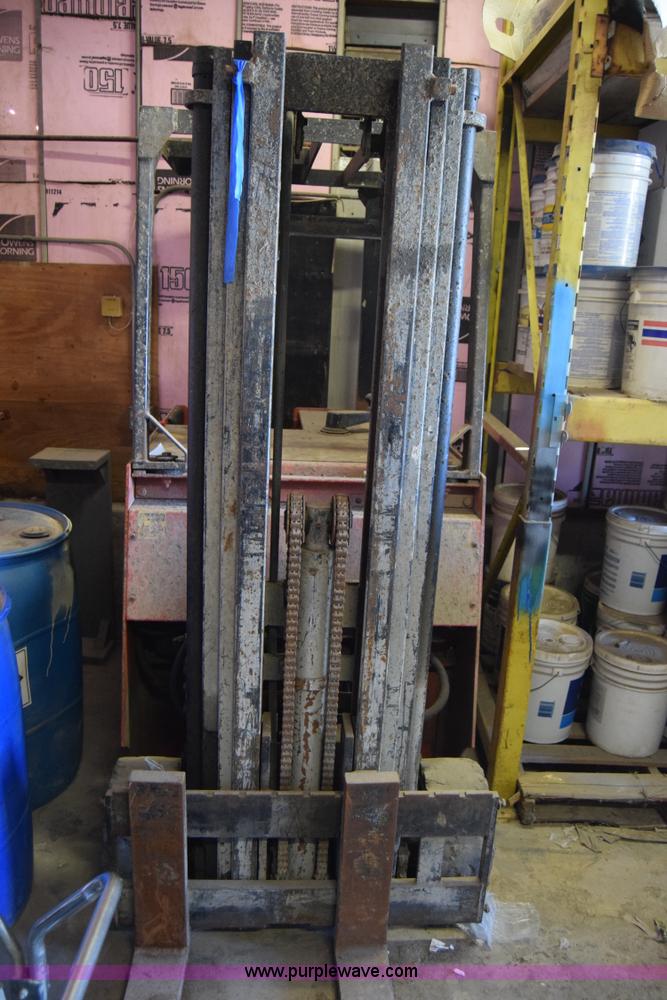 image for item BO9583 Prime Mover RC40 forklift