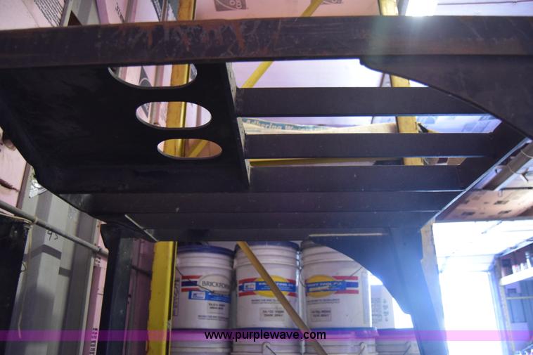 image for item BO9583 Prime Mover RC40 forklift