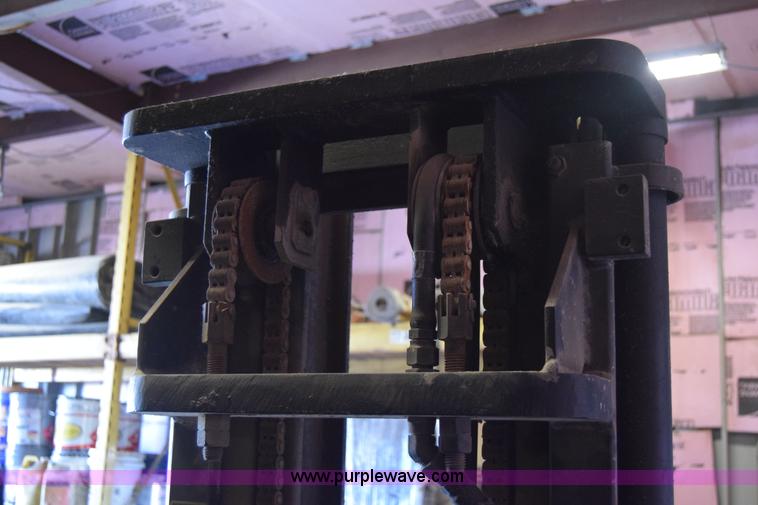 image for item BO9583 Prime Mover RC40 forklift