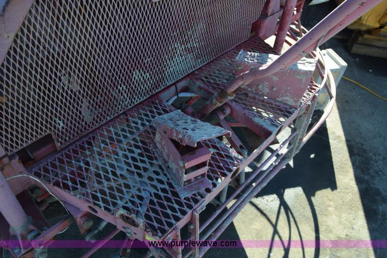 image for item BO9586 (2) Allen Razorback power trowels