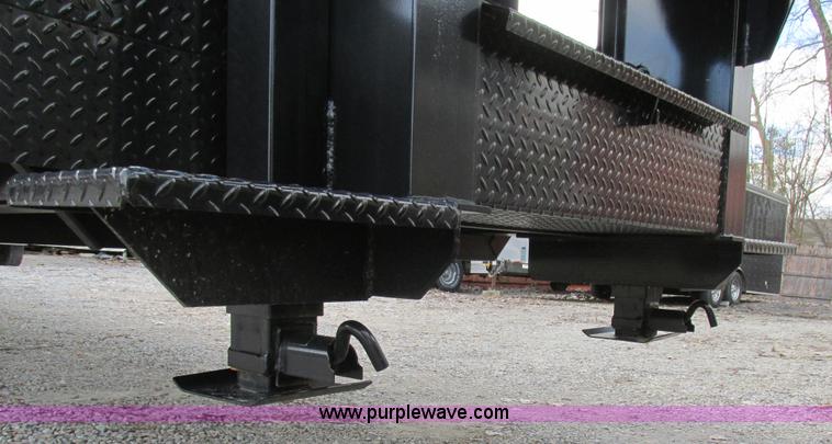 image for item BS9902 2015 Gatormade equipment trailer