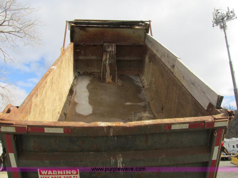 image for item BS9903 1995 Ford LT9000 dump truck