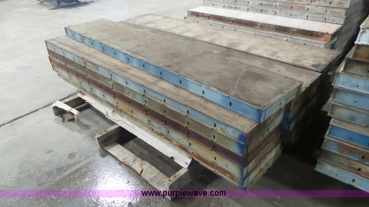 image for item E1498 Assorted concrete forms