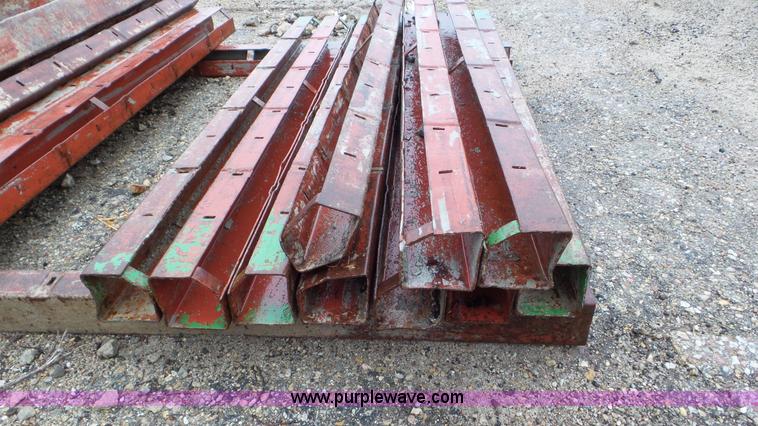 image for item E1498 Assorted concrete forms