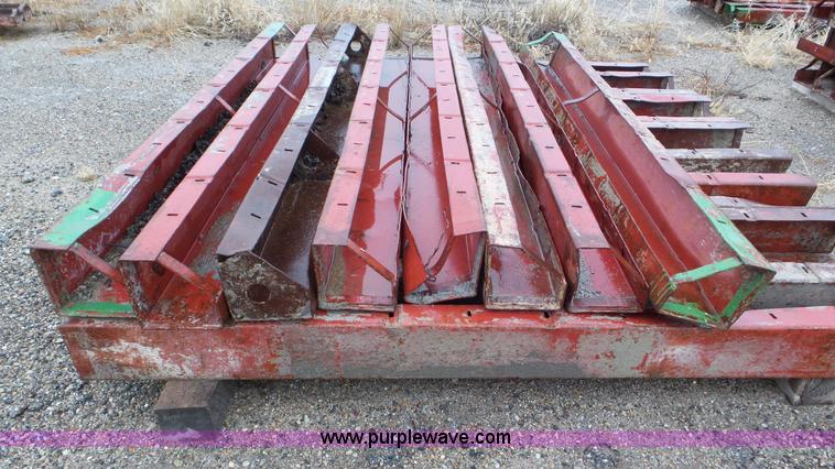 image for item E1498 Assorted concrete forms