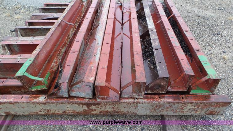 image for item E1498 Assorted concrete forms