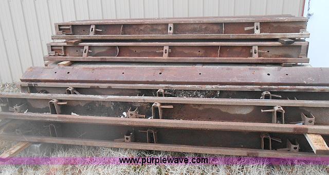 image for item E1501 (45) paving forms