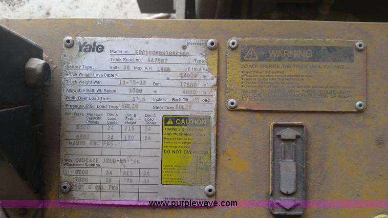 image for item H2588 Yale Electric forklift