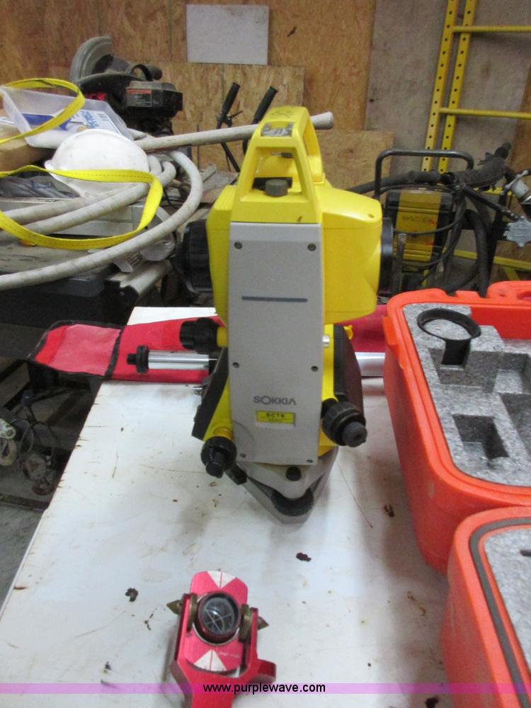 image for item I1763 Sokkia SCT6 construction total station