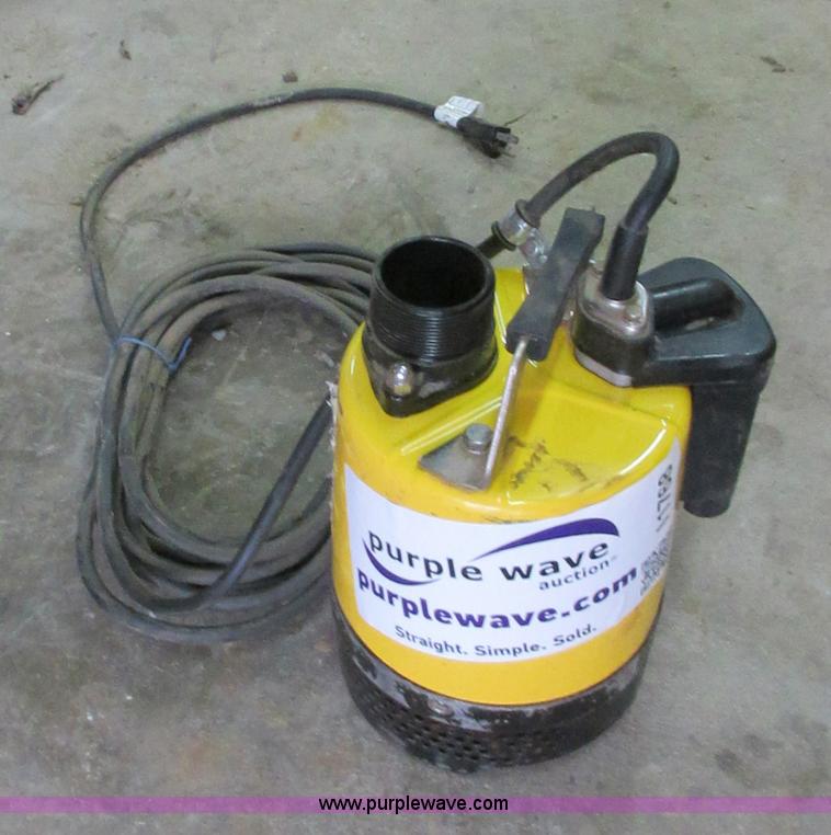 image for item I1768 Wacker PSA2500 water pump