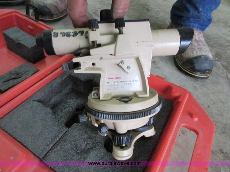 image for item I1769 David White ALT6-900 transit