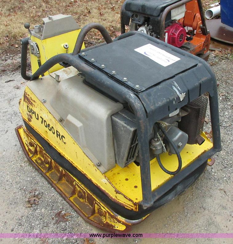 image for item I1773 1998 Wacker DPU7060RC compactor
