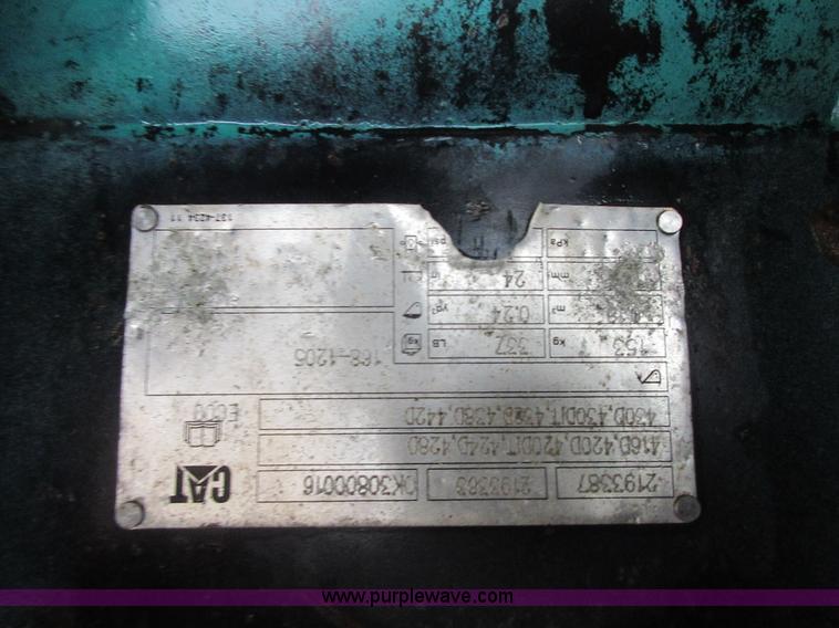 image for item I1774 Caterpillar backhoe bucket