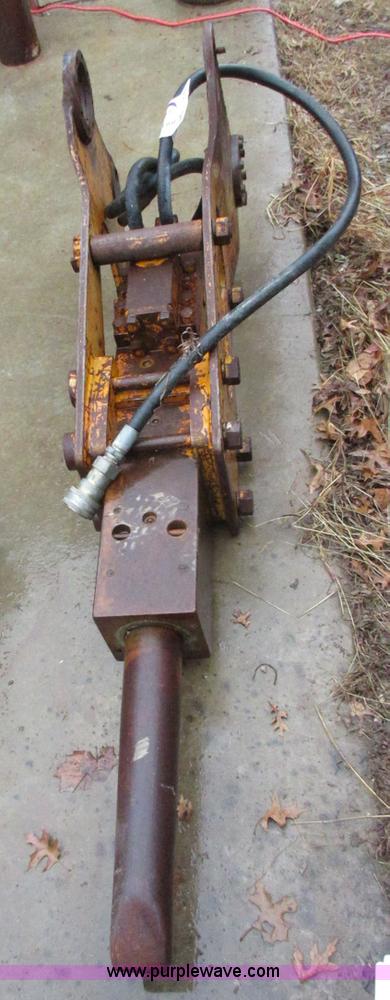 image for item I1777 Teledyne TB425 hydraulic hammer