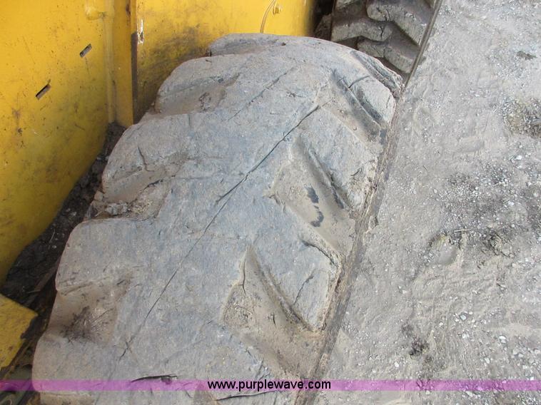 image for item I1798 2009 John Deere 317 skid steer