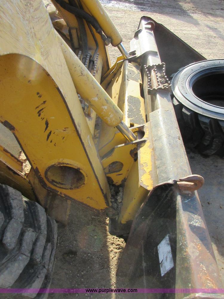 image for item I1798 2009 John Deere 317 skid steer