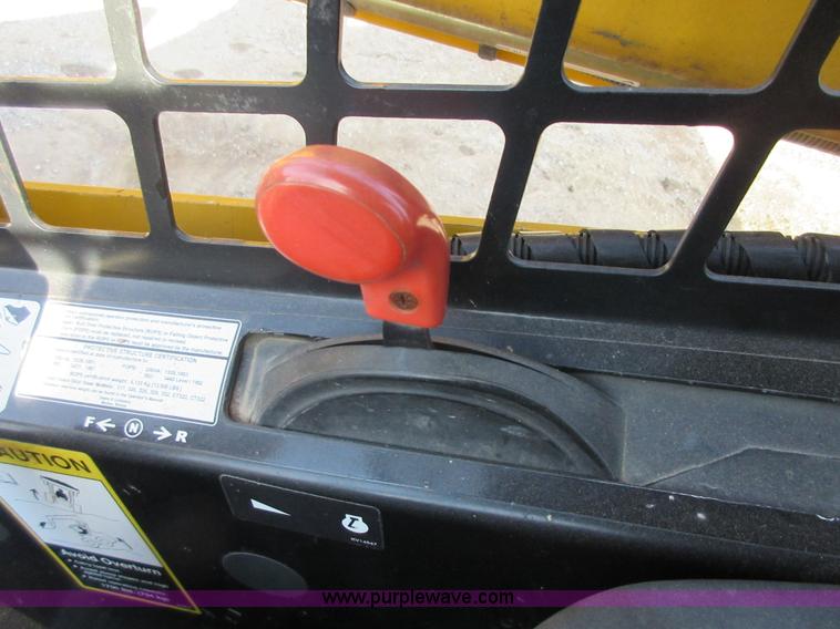 image for item I1798 2009 John Deere 317 skid steer