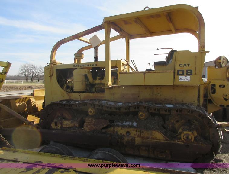 image for item I1805 1958 Caterpillar D8-14A dozer