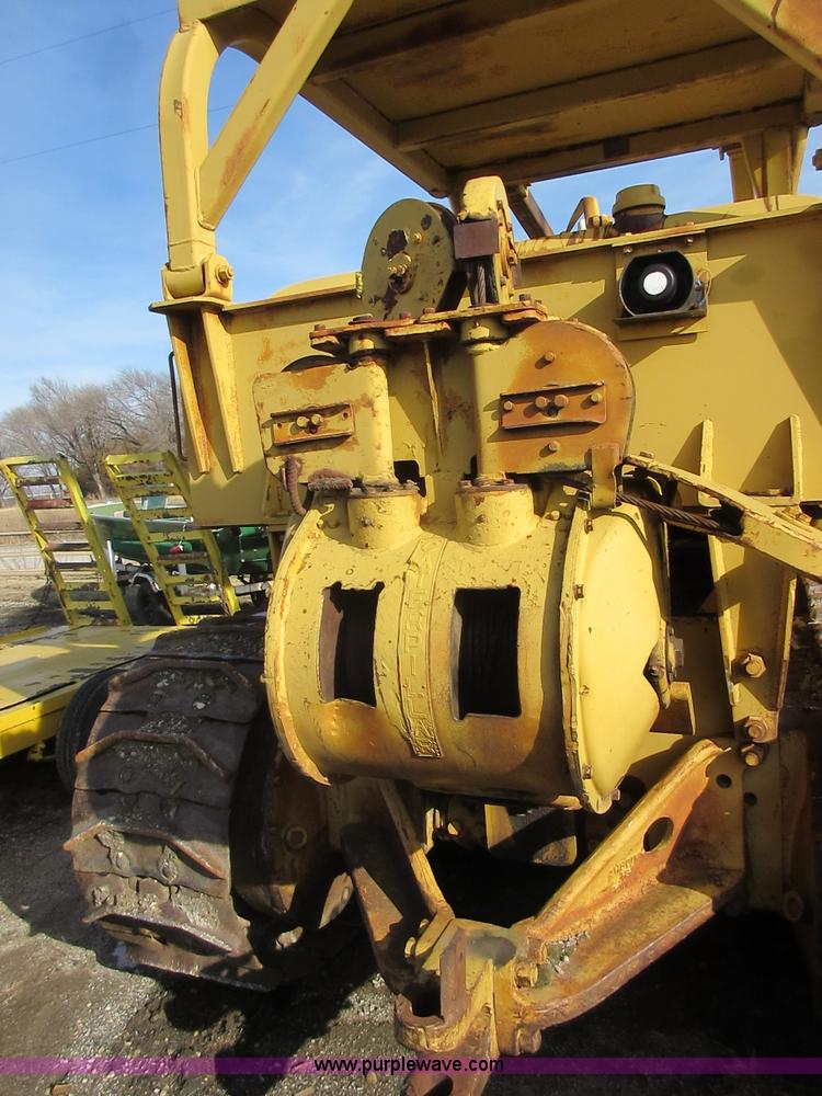 image for item I1805 1958 Caterpillar D8-14A dozer
