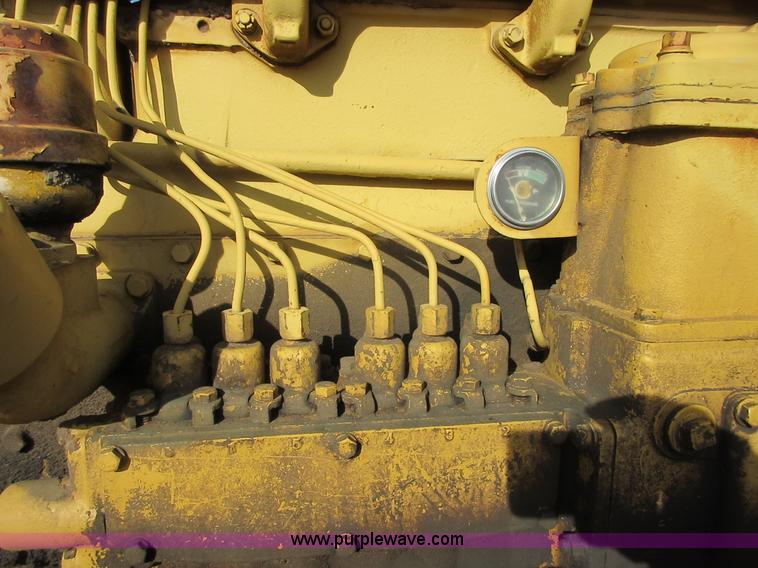 image for item I1805 1958 Caterpillar D8-14A dozer