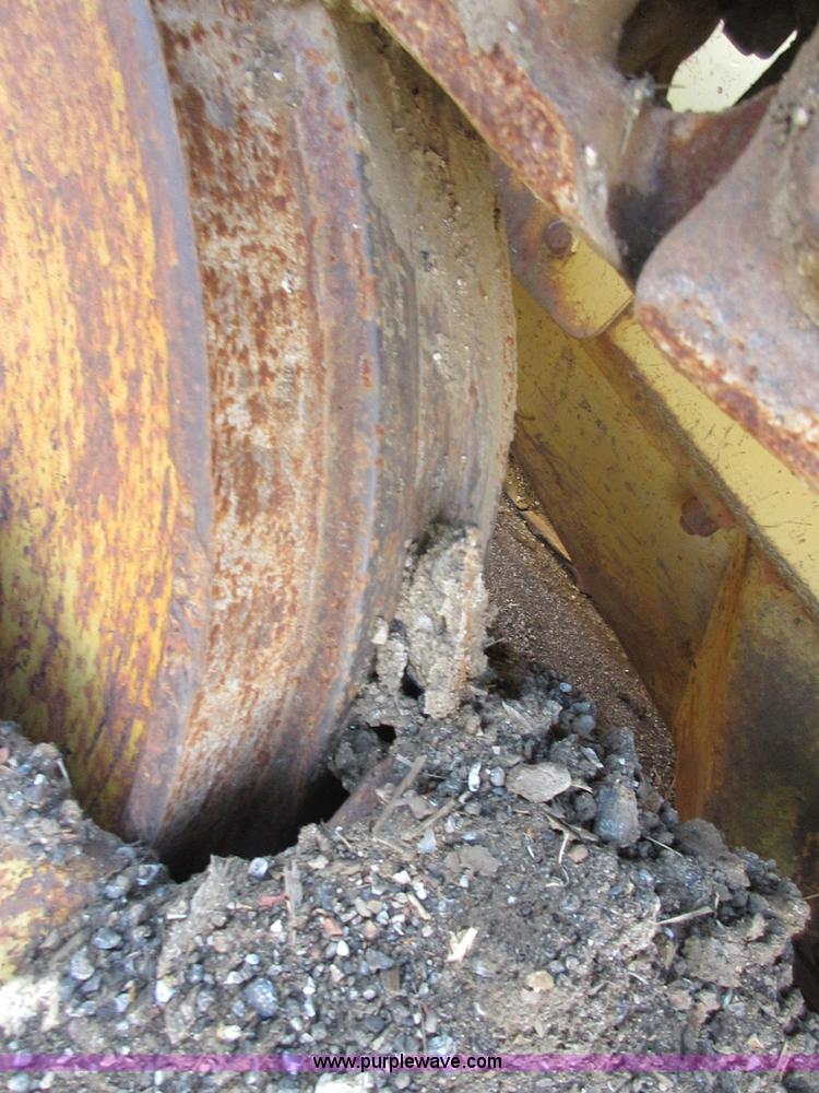 image for item I1805 1958 Caterpillar D8-14A dozer