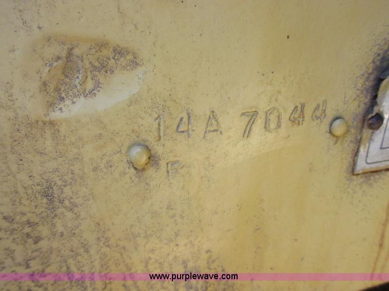 image for item I1805 1958 Caterpillar D8-14A dozer