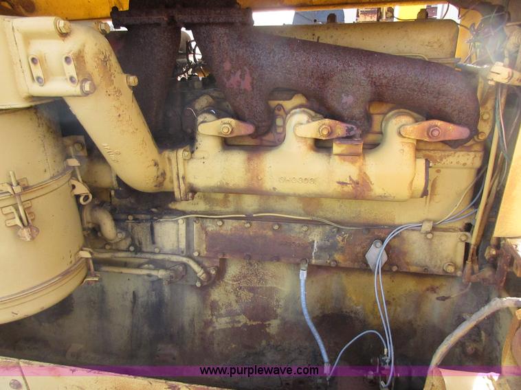 image for item I1805 1958 Caterpillar D8-14A dozer