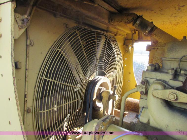 image for item I1805 1958 Caterpillar D8-14A dozer