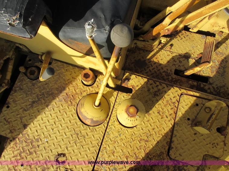 image for item I1805 1958 Caterpillar D8-14A dozer