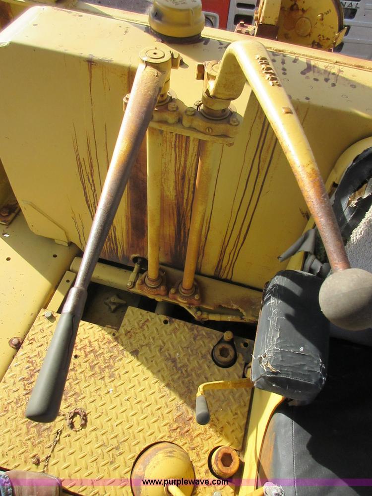 image for item I1805 1958 Caterpillar D8-14A dozer