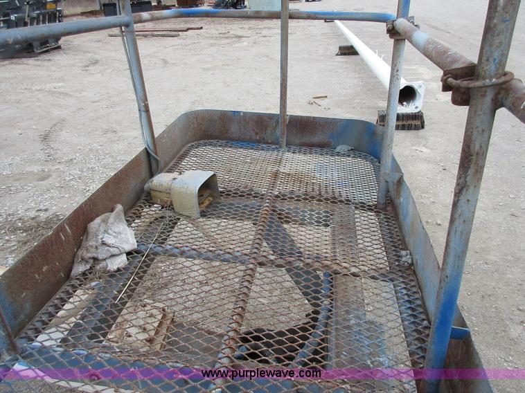 image for item I1816 Mark Lift 42L boom lift