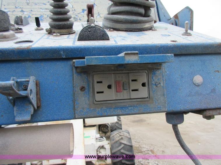 image for item I1816 Mark Lift 42L boom lift