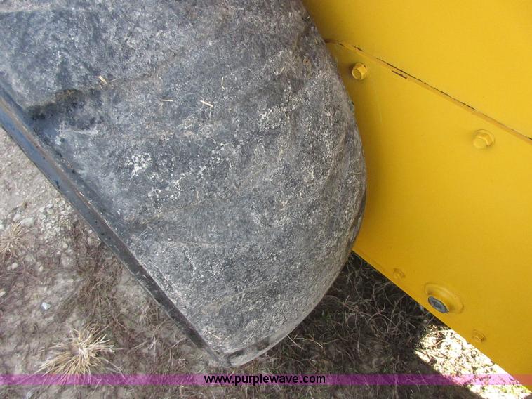 image for item I1820 2006 Gehl 4640 skid steer