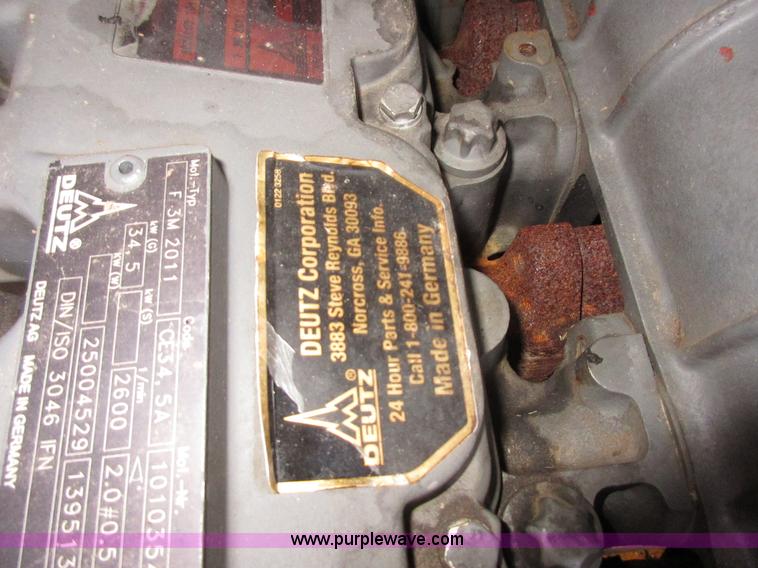 image for item I1820 2006 Gehl 4640 skid steer