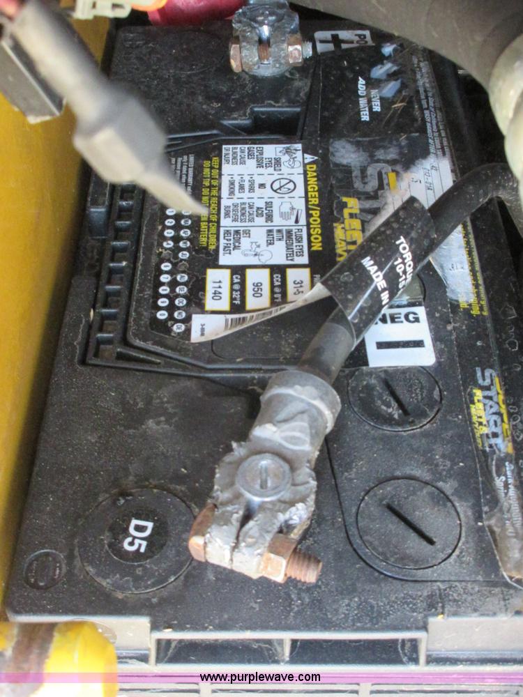 image for item I1820 2006 Gehl 4640 skid steer