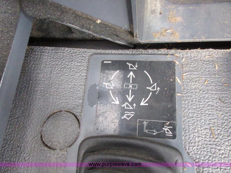 image for item I1820 2006 Gehl 4640 skid steer