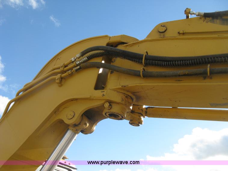 image for item J2973 1998 Caterpillar 307 mini excavator