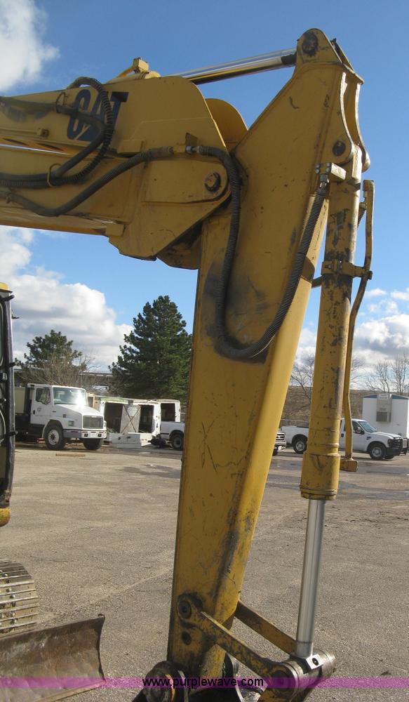 image for item J2973 1998 Caterpillar 307 mini excavator