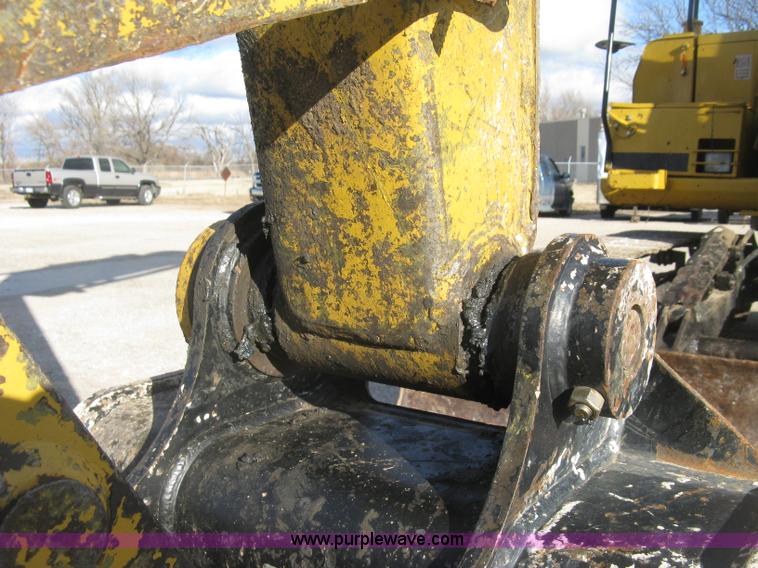 image for item J2973 1998 Caterpillar 307 mini excavator