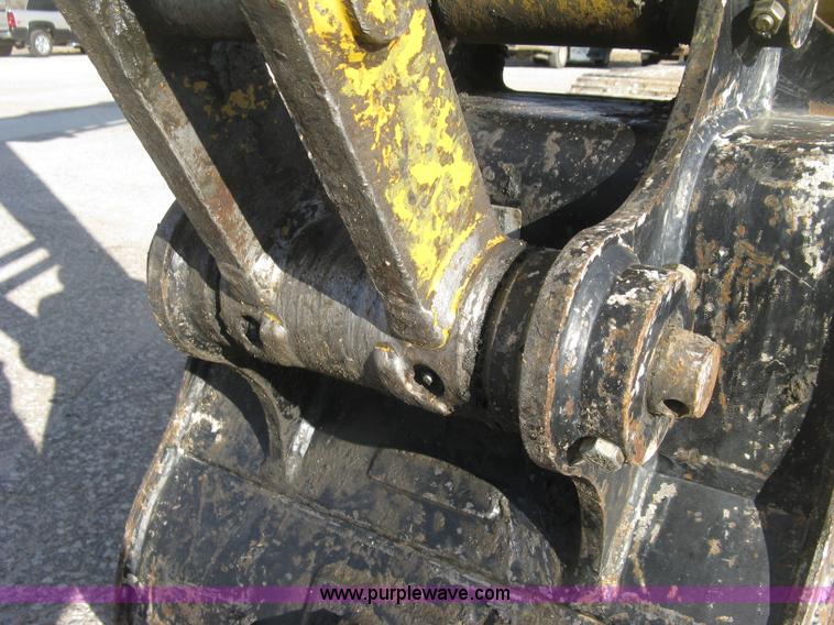 image for item J2973 1998 Caterpillar 307 mini excavator