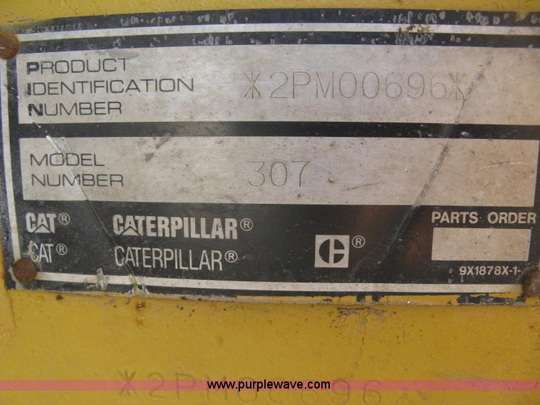 image for item J2973 1998 Caterpillar 307 mini excavator