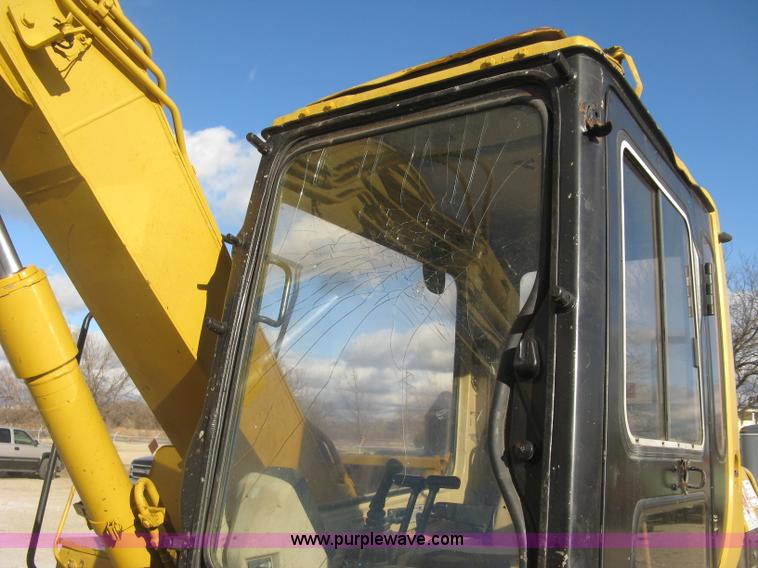 image for item J2973 1998 Caterpillar 307 mini excavator
