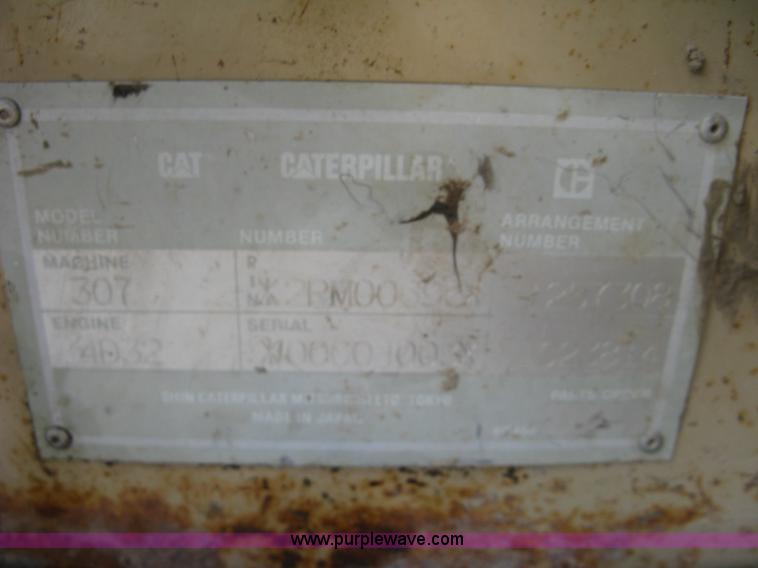 image for item J2973 1998 Caterpillar 307 mini excavator