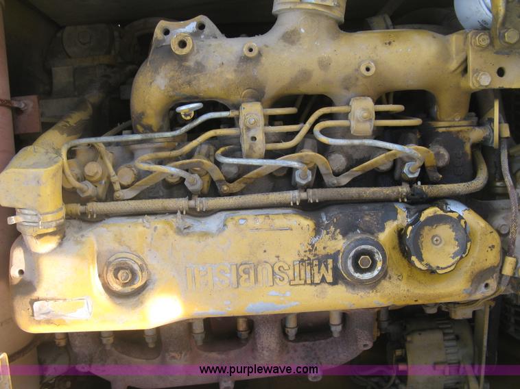 image for item J2973 1998 Caterpillar 307 mini excavator