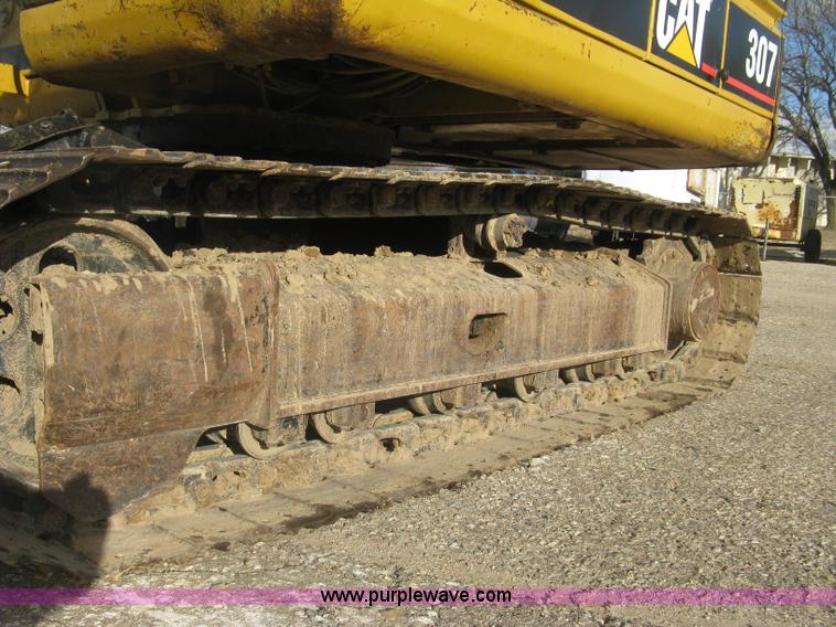 image for item J2973 1998 Caterpillar 307 mini excavator