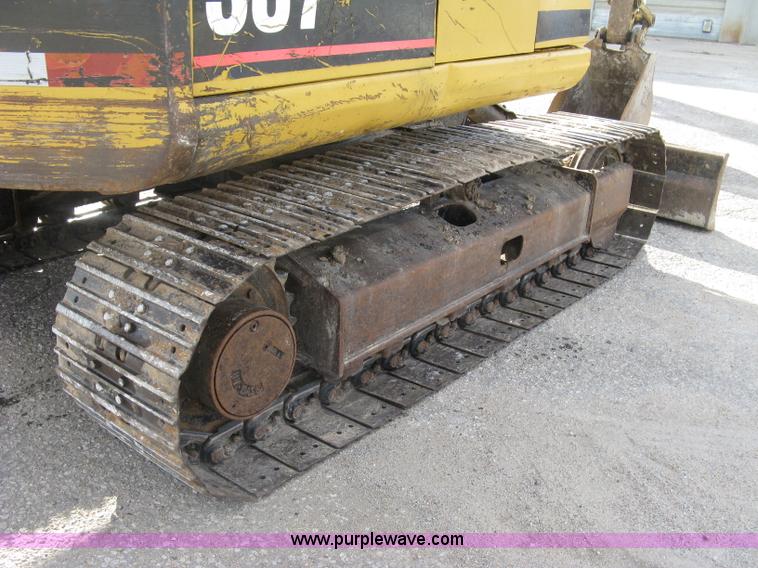 image for item J2973 1998 Caterpillar 307 mini excavator