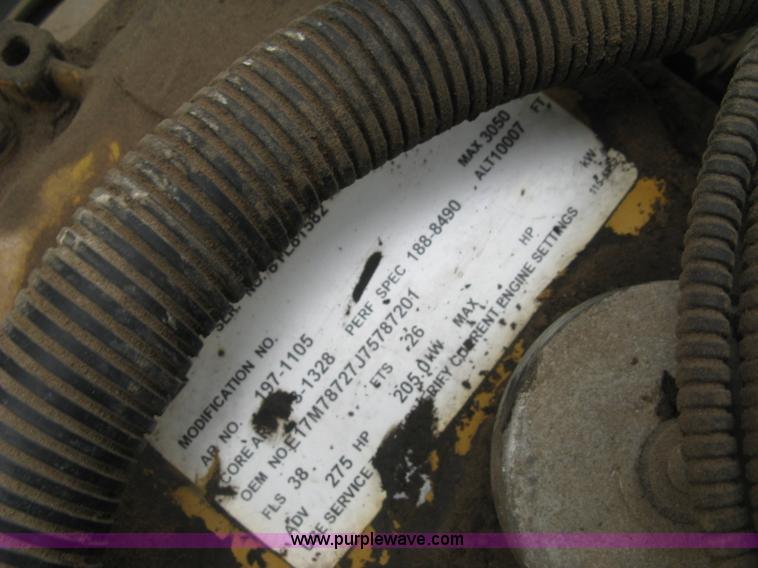 image for item J2976 2001 Peterbilt 330 service truck