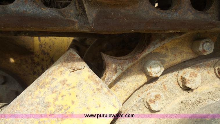 image for item J4523 1987 Caterpillar 943 track loader