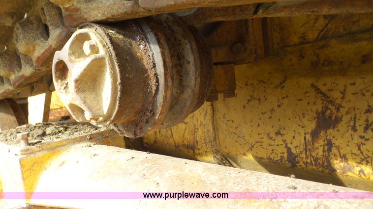 image for item J4523 1987 Caterpillar 943 track loader